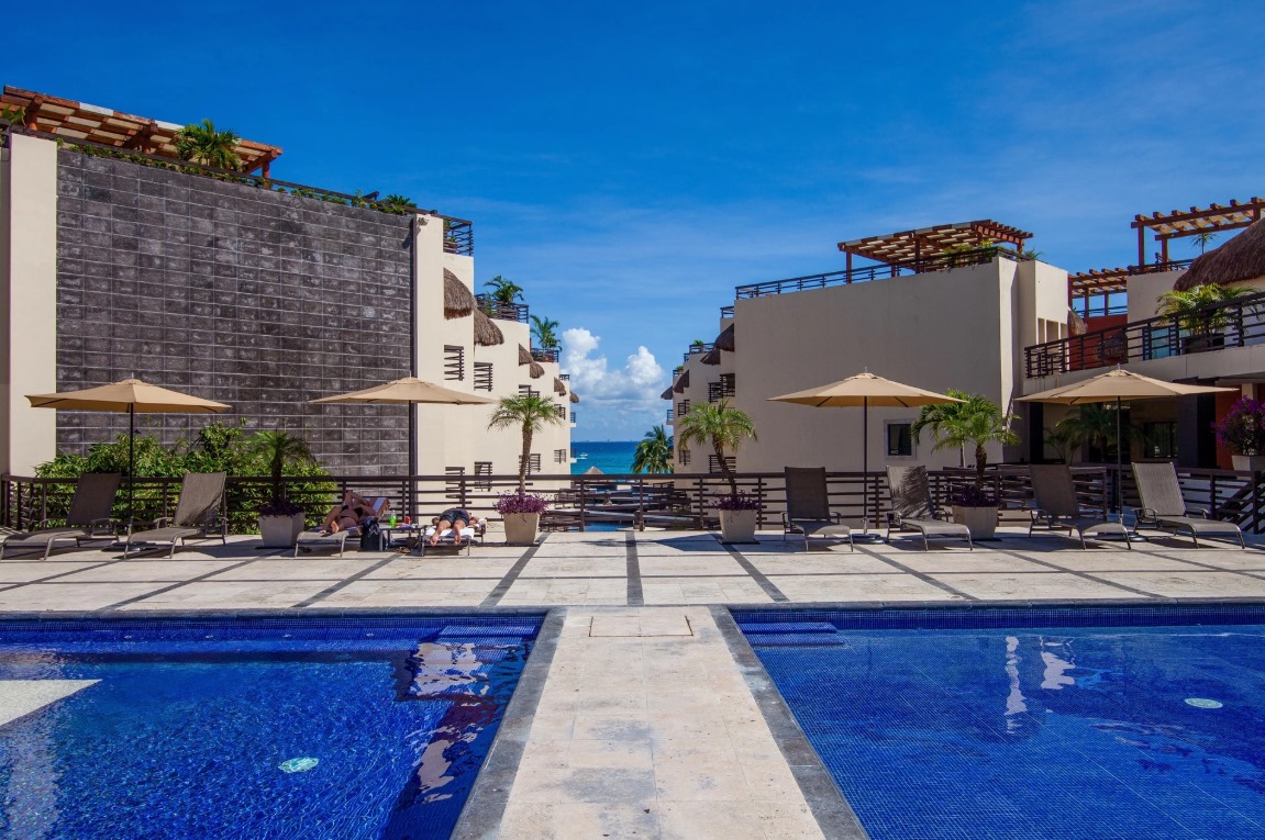 Aldea Thai by Oceanfront