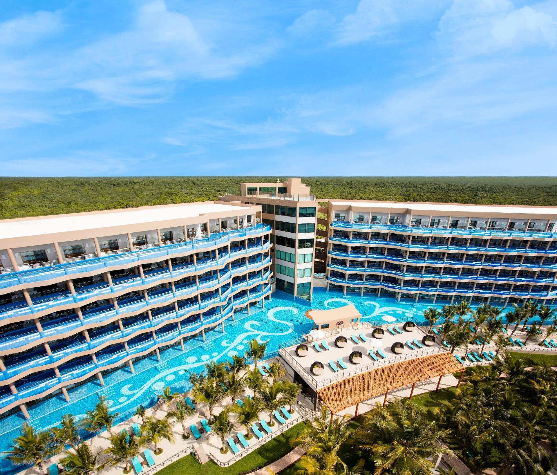 El Dorado Seaside Suites, Catamarán, Cenote & More Inclusive