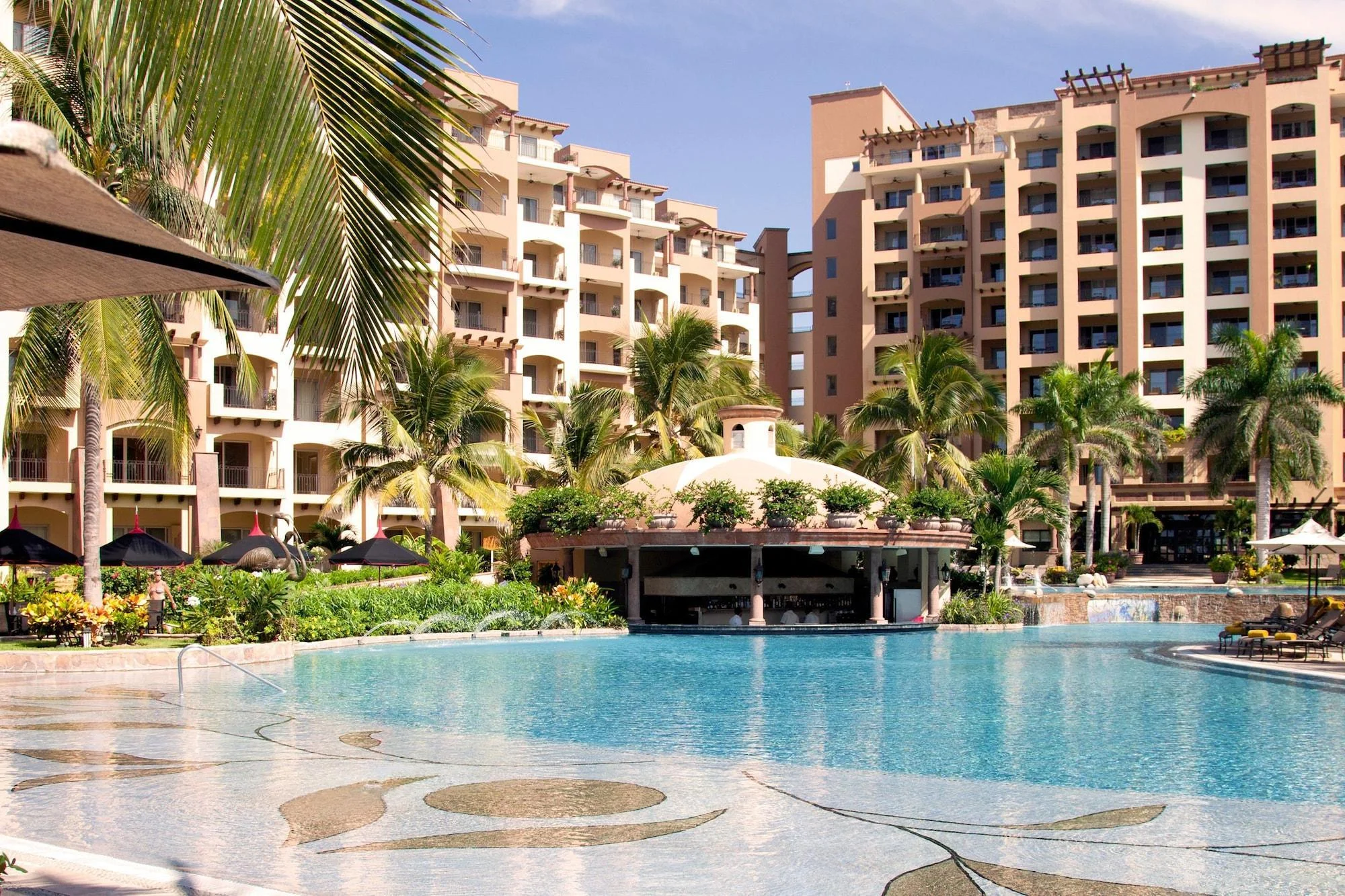 Family Luxury Residences By Villa La Estancia Rivi
