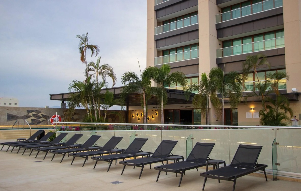 Holiday Inn & Suites Puerto Vallarta Marina & Golf by IHG