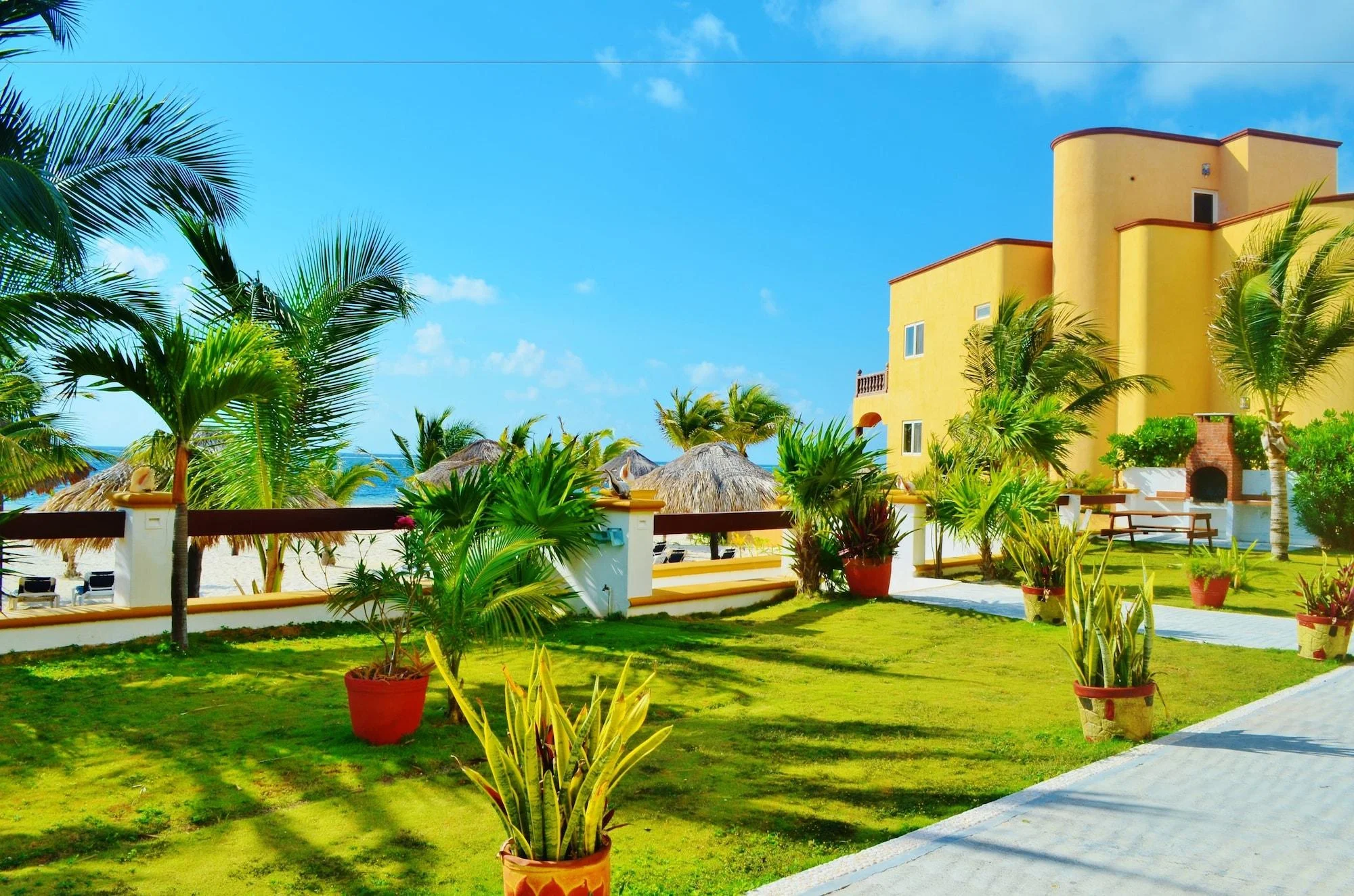 Hotel Arrecifes Suites