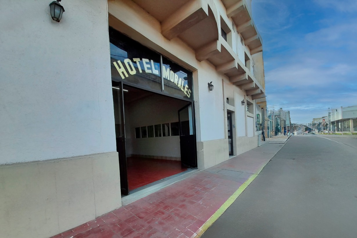 Hotel Morales Inn