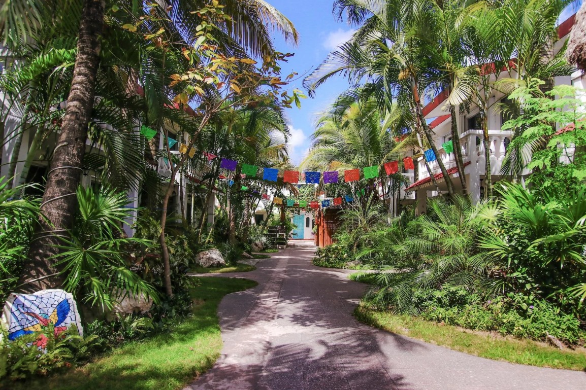 Hotel Villas Colibrí Suites and Bungalows.