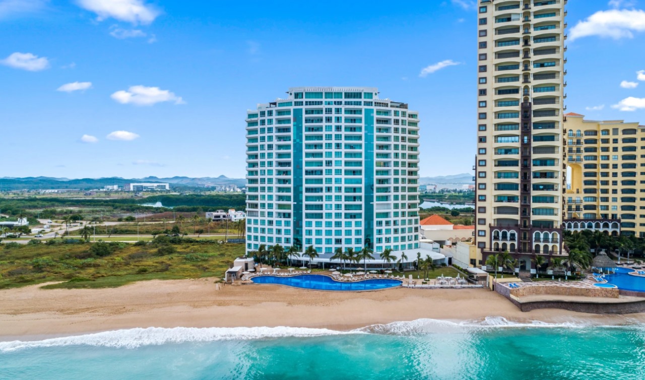 Park Royal Beach Mazatlán