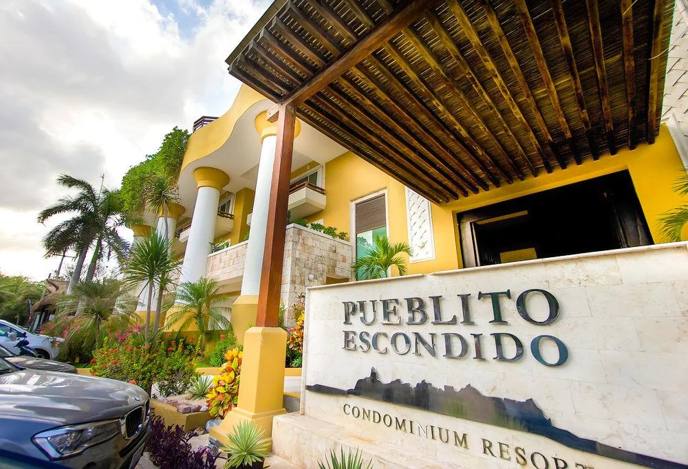 Pueblito Escondido Beachside