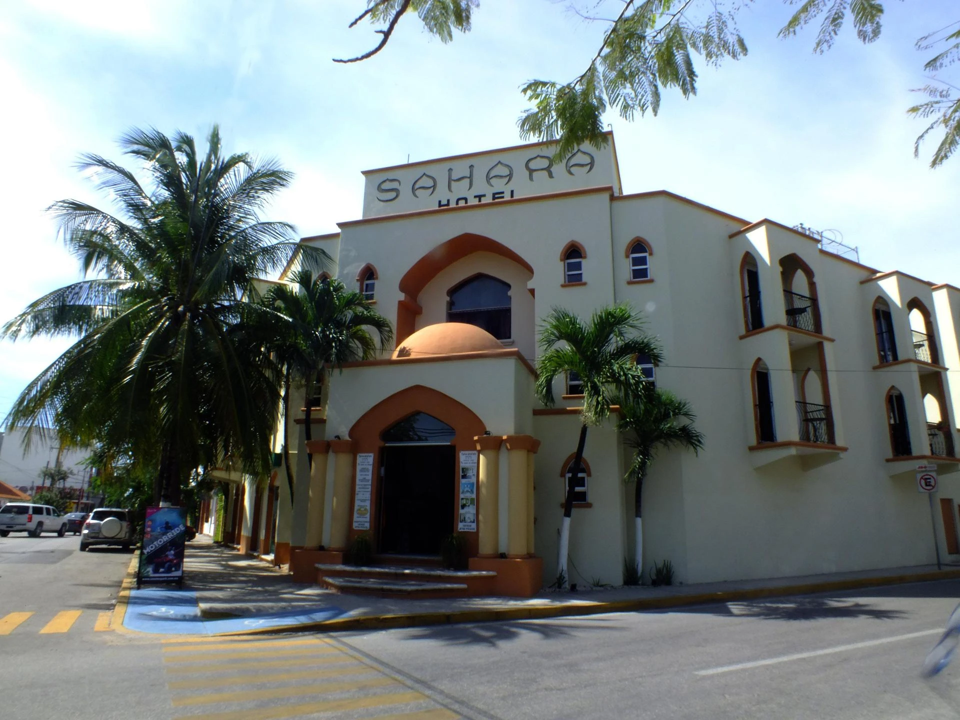 Sahara Hotel