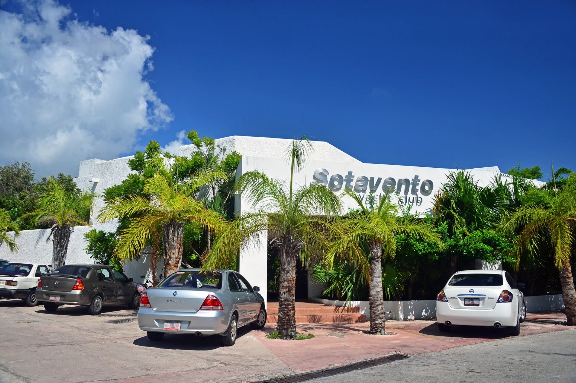 Sotavento Hotel & Yacht Club
