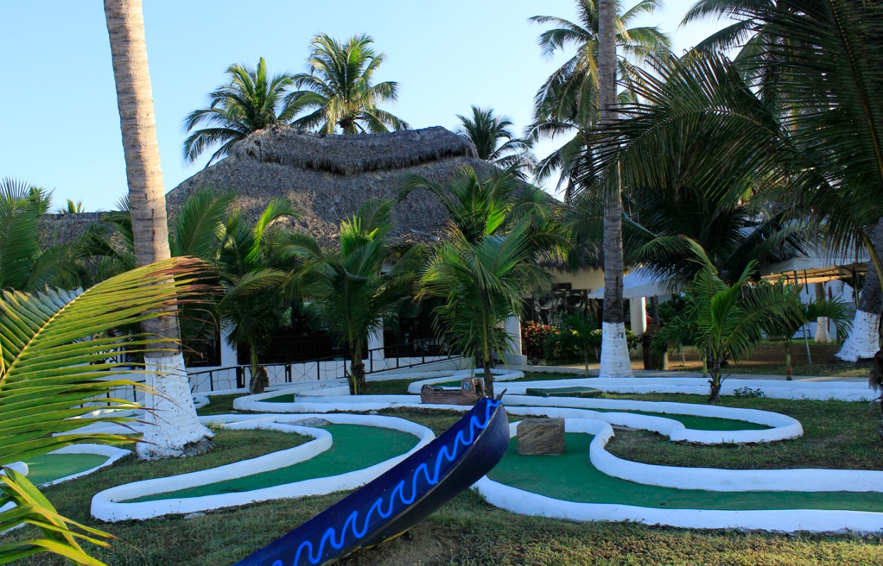 Vista Playa de Oro Manzanillo All Inclusive